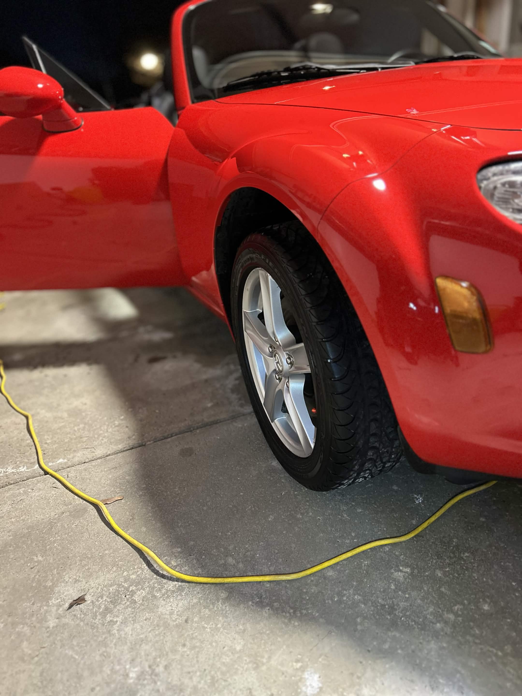 Mazda MX-5 Wheel Detail